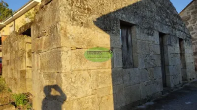 Stone-built semi-detached house in Maside, featuring a stone oven and a small plot of 15 m². Located 23 km from Ourense city centre and just 2 km from Maside. Requires more than 25% renovation. photo 4