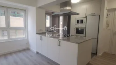 Piso en venta en Calle de Rubalcava, cerca de Calle Magdalena - Ansicht 2