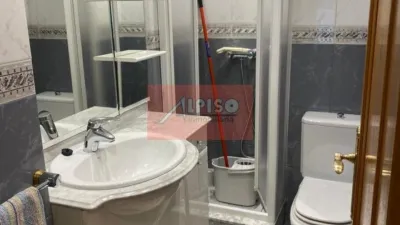 Piso en alquiler en Calle de San Miguel, Casco Vello (Ourense Capital) de 750 €<span>/mes</span>