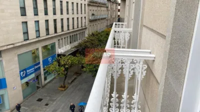 Piso en alquiler en Calle de San Miguel, Casco Vello (Ourense Capital) de 750 €<span>/mes</span>
