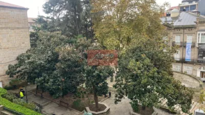 Piso en alquiler en Calle de San Miguel, Casco Vello (Ourense Capital) de 750 €<span>/mes</span>