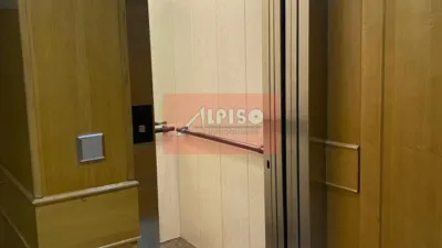 Piso en alquiler en Calle de San Miguel, Casco Vello (Ourense Capital) de 750 €<span>/mes</span>