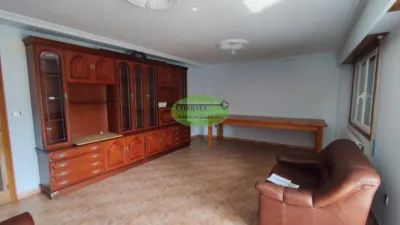 Chalet en venta en San Cibrao Das Viñas, San Cibrao Das Viñas (Capital). Municipio de San Cibrao das Viñas de 320.000 €