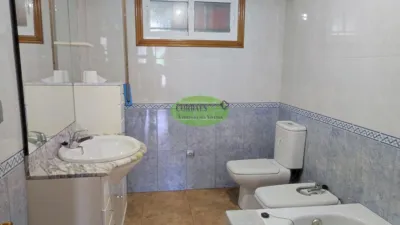 Chalet en venta en San Cibrao Das Viñas, San Cibrao Das Viñas (Capital). Municipio de San Cibrao das Viñas de 320.000 €
