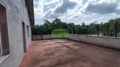 Chalet en venta en San Cibrao Das Viñas, San Cibrao Das Viñas (Capital). Municipio de San Cibrao das Viñas de 320.000 €
