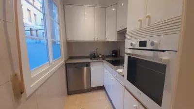 Apartamento en alquiler en Calle de Santiago, 2, Casco Vello (Distrito Casco Urbano. Vigo) de 850 €<span>/mes</span>