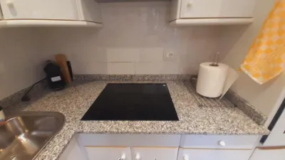 Apartamento en alquiler en Calle de Santiago, 2, Casco Vello (Distrito Casco Urbano. Vigo) de 850 €<span>/mes</span>