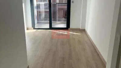 Piso en alquiler en Avenida de La Habana, cerca de Calle del Concello, Centro (Ourense Capital) de 950 €<span>/mes</span>