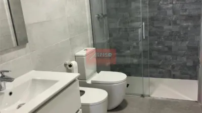 Piso en alquiler en Avenida de La Habana, cerca de Calle del Concello, Centro (Ourense Capital) de 950 €<span>/mes</span>