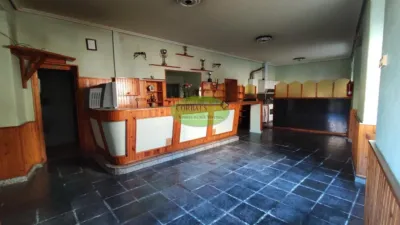 Casa en venta en Ourense, Vinteún (Ourense Capital) de 79.900 €