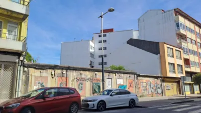 Terreno en venta en Avenida Curros Enriquez S-N, Número 0 - Vista 2