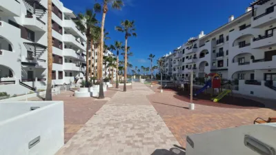 Apartment in Avenida Infanta Cristina, Urbanización Torre del Rame photo 2