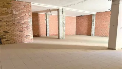 Local comercial en venta en Calle de Valdés Leal, Palma del Río de 113.000 €