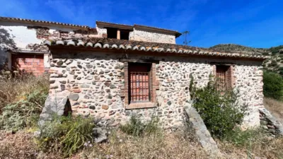 Terreno en venta en Calle Arroyos de Coche y Barranco del Sol, Número 0, Almogía de 408.000 €