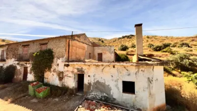 Terreno en venta en Calle Arroyos de Coche y Barranco del Sol, Número 0, Almogía de 408.000 €