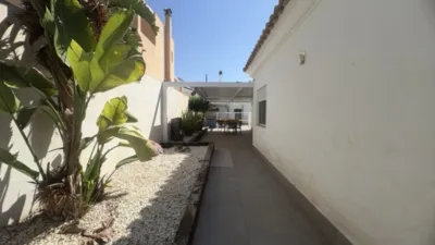 Chalet en calle de los Rosales photo 3