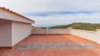Chalet on Carrer de la Devesa, Girona photo 3