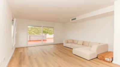 Chalet on Carrer de la Devesa, Girona photo 8