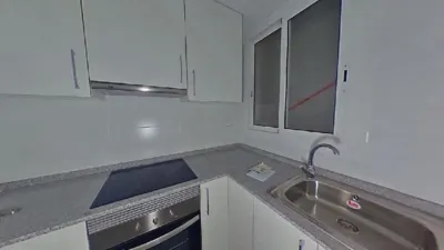 Apartment for sale in Carrer de Narcís Monturiol, Esplugues de Llobregat, Barcelona. This 78 m² property features 3 bedrooms, a bright living-dining room, a fitted kitchen with access to the utility room, and 1 full bathroom with a shower tray. The apartment has parquet flooring. It is located close to shops, restaurants, supermarkets, schools, pharmacies, bus stops, and green areas. Easy access to the N-340 and B-20 highways. Is this what you’ve been looking for? Come and view it. We look forward to seeing you. At Aliseda Inmobiliaria, we offer the largest selection of properties at the best guaranteed price. Discover our extensive portfolio and don’t miss the opportunity to find your perfect home. Investment opportunity: occupied property. Please consult our Commercial Agent for additional information regarding the property and special sales conditions. The price has been set based on the buyer acquiring the property in its current occupied state; therefore, this price would not apply if the property were vacant at the time of signing the public deed. Interior viewings are not possible. Photographs may not the current condition of the property. photo 7