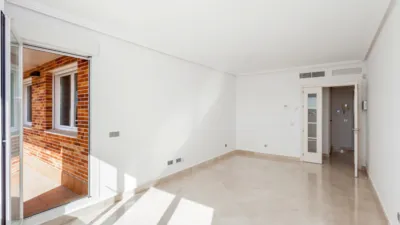 Flat on Calle de Menéndez Pidal, 7 photo 5