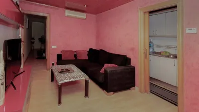 Flat on Carrer de Güell i Ferrer photo 16