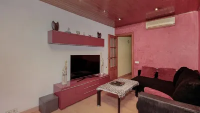 Flat on Carrer de Güell i Ferrer photo 21
