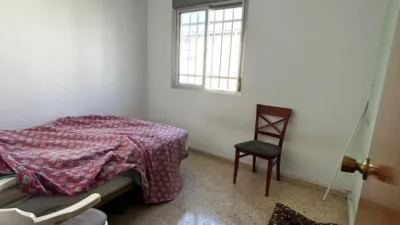 Apartment on Calle Bangladesh photo 8