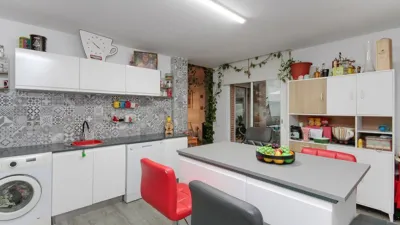 Apartment on Carrer del Doctor Cistaré photo 10