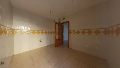 Apartment on Guillermo Simonelli Street photo 22