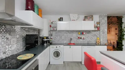 Apartment on Carrer del Doctor Cistaré photo 9