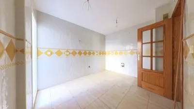 Apartment on Guillermo Simonelli Street photo 24