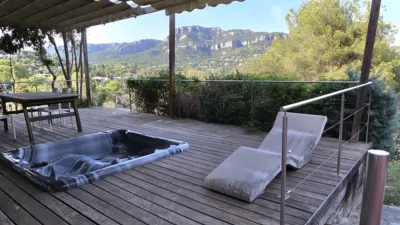Chalet on Avinguda de Catalunya photo 32