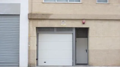 Garatge en venda a Carrer de la Fonteta de Soria, Nucli Urbà (Oliva) de 3.477 €