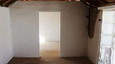 Casa en venta en Calle de Barrioseco, La Campana de 36.300 €