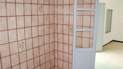 Casa en venta en Calle de Barrioseco, La Campana de 36.300 €