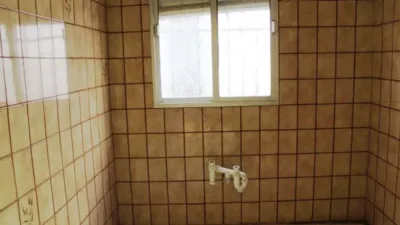 Casa en venta en Calle de Barrioseco, La Campana de 36.300 €