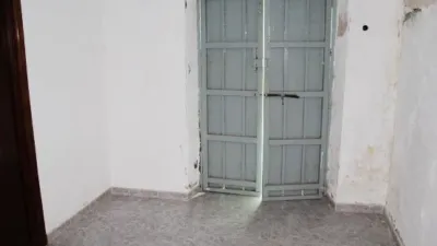 Casa en venta en Calle de Barrioseco, La Campana de 36.300 €