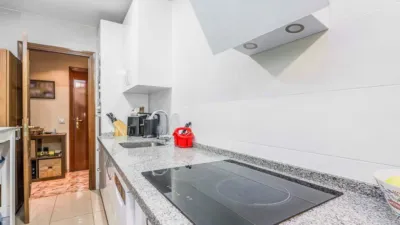 Apartment on Memphis Street photo 10
