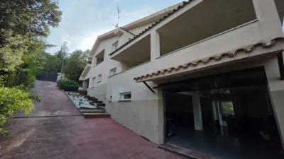 Chalet on Avinguda de Catalunya photo 2