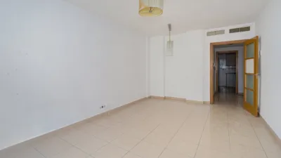 Apartment on Avinguda de la Generalitat, 49 photo 4