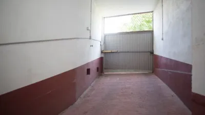 Garatge en venda a Calle de Río Deva, Vinteún (Ourense Capital) de 3.850 €