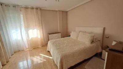 Apartment on street photo 3