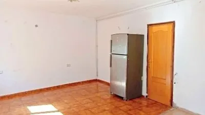 Flat on Carrer del Riu Ter, 4 photo 3