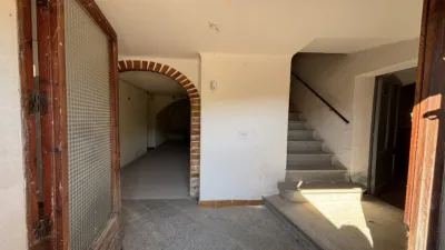 House on Carrer de les Cases Noves, 9 photo 2