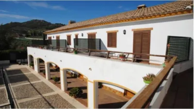 Apartment on Calle Alcaudete Bobadilla photo 8