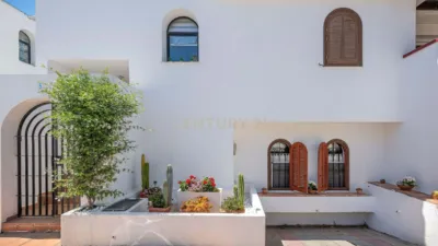 Chalet on Mesana Street photo 30