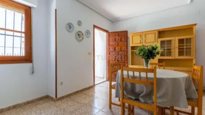 Chalet on Carrer de Paulino Uzcúdum photo 17