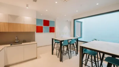 Apartment on Avenida de Santa Amalia photo 27