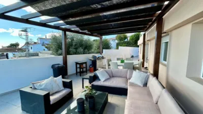Chalet on Calle Castaño photo 9