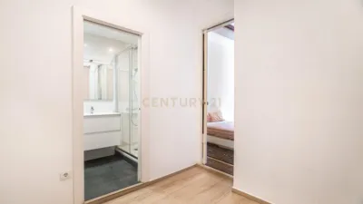 Piso en venta en Carrer de Rauric, El Barri Gòtic (Distrito Ciutat Vella. Barcelona Capital) de 450.000 €